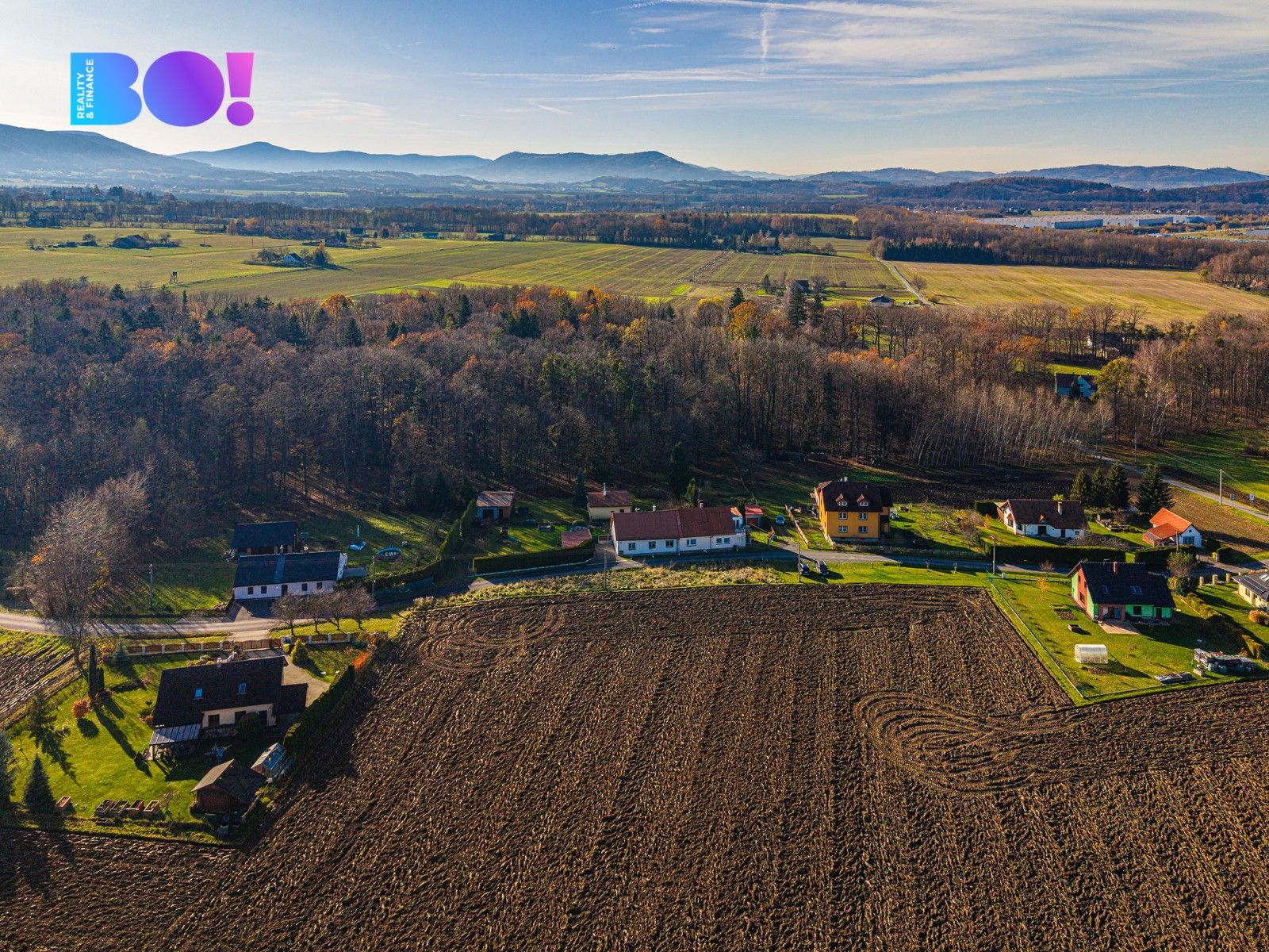 Prodej pozemek pro bydlení - Dobratice, 930 m² - 5