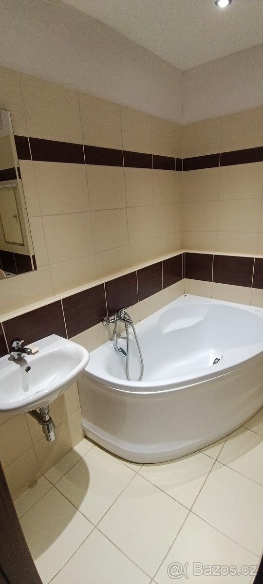 Pronájem byt - Vsetín, 755 01