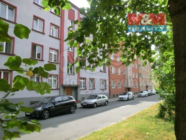 Pronájem byt 1+1 - Jindřichova, Ostrava, 60 m²
