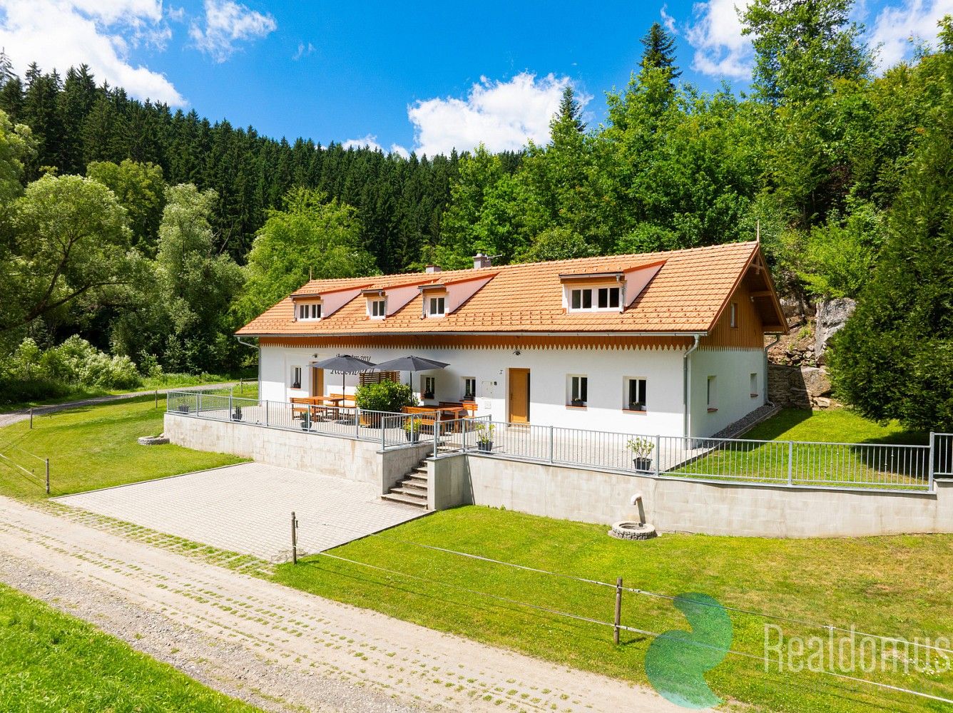Ostatní, Rožmberk nad Vltavou, okres Český Krumlov, Jihočeský kraj, 302 m² - 1