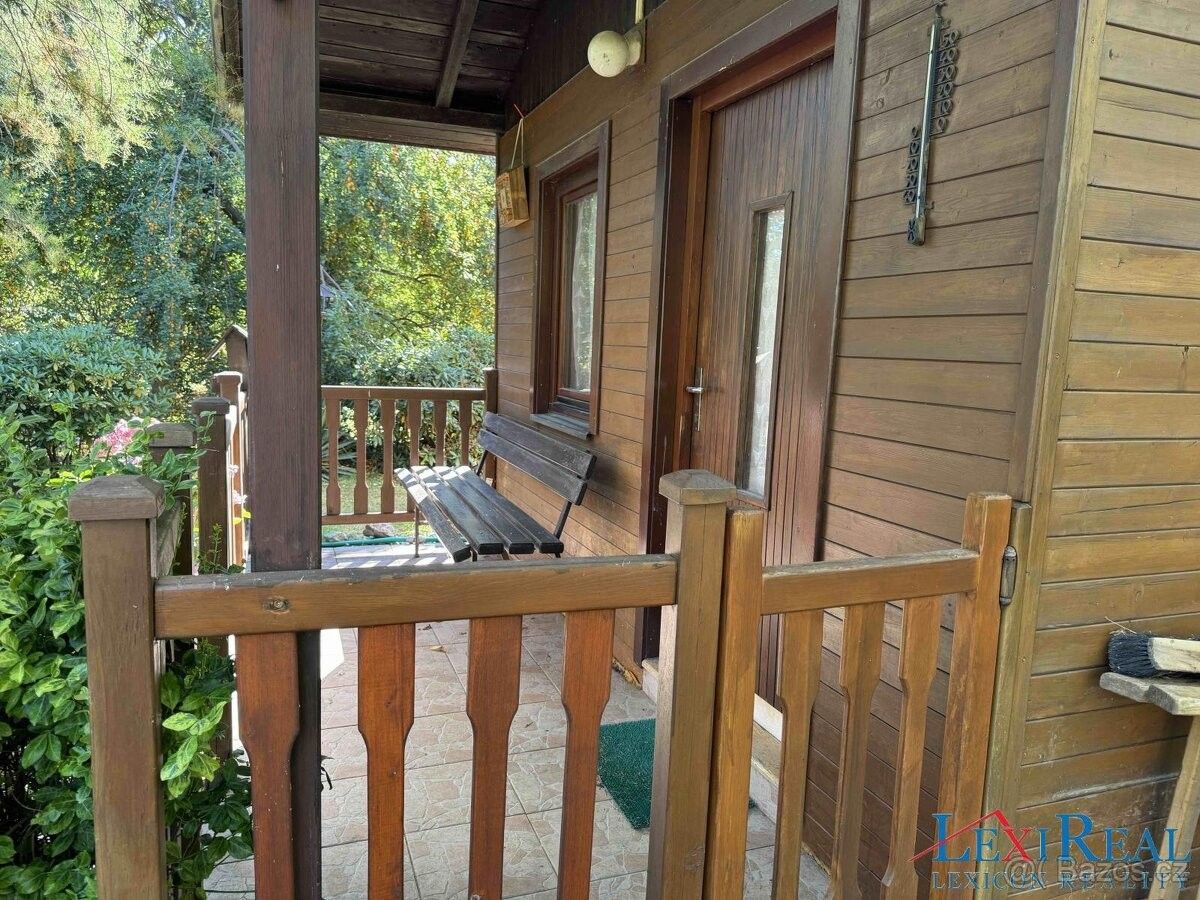 Prodej chata - Praha, 156 00