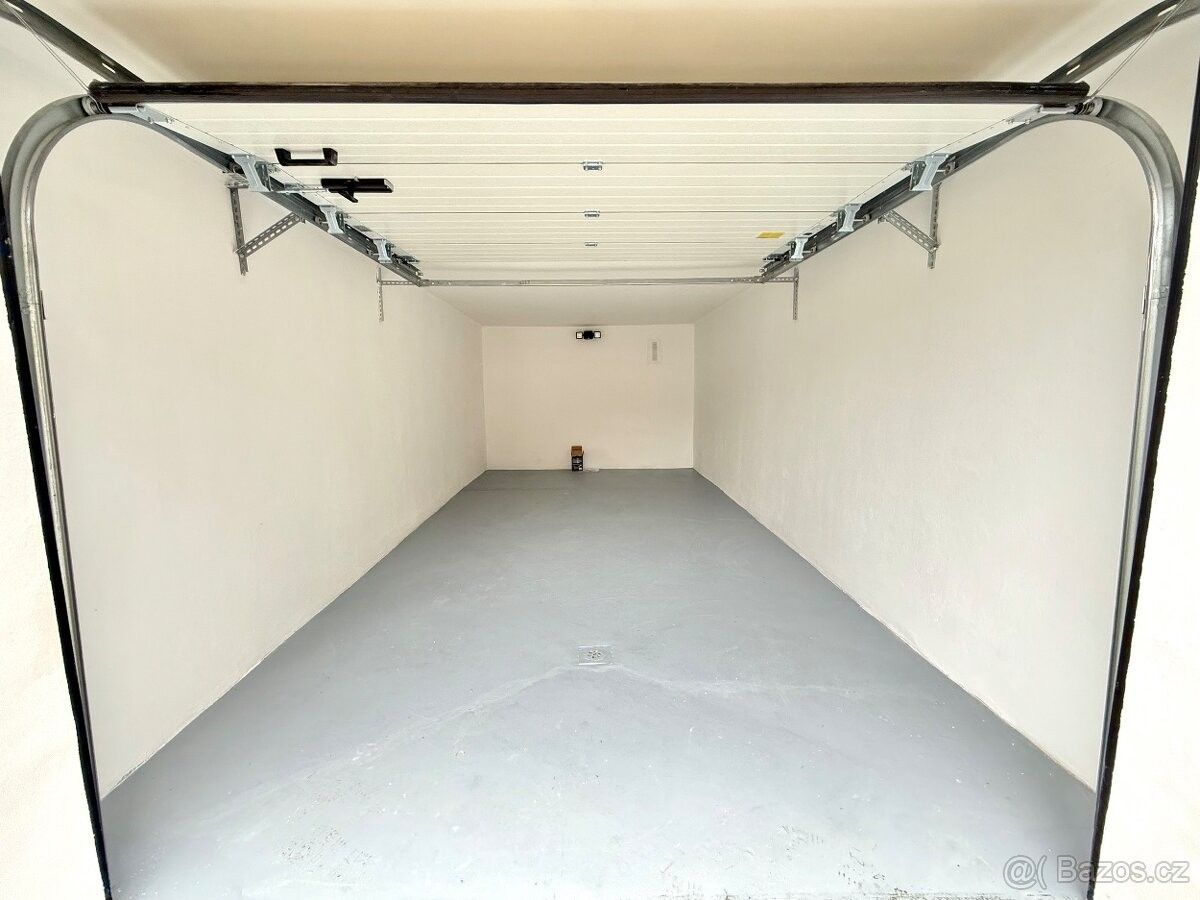 Prodej garáž - Praha, 160 00