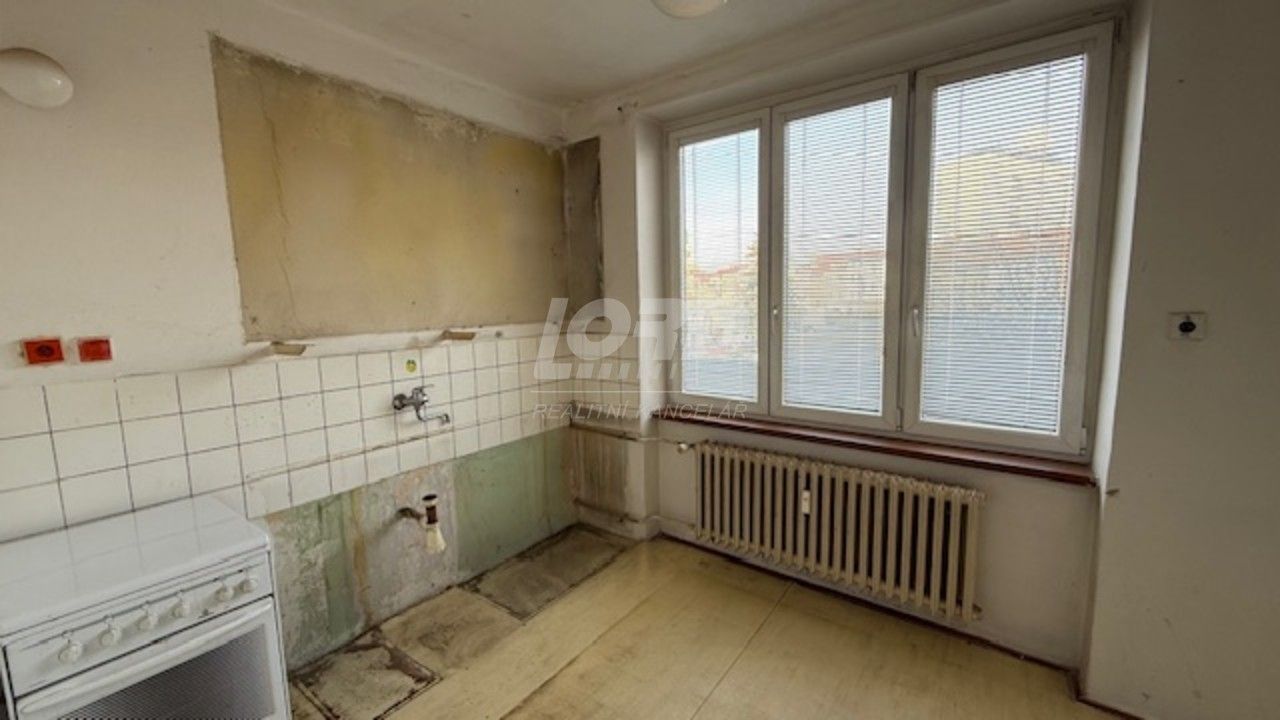 Prodej byt 3+1 - U Koruny, Hradec Králové, 75 m²