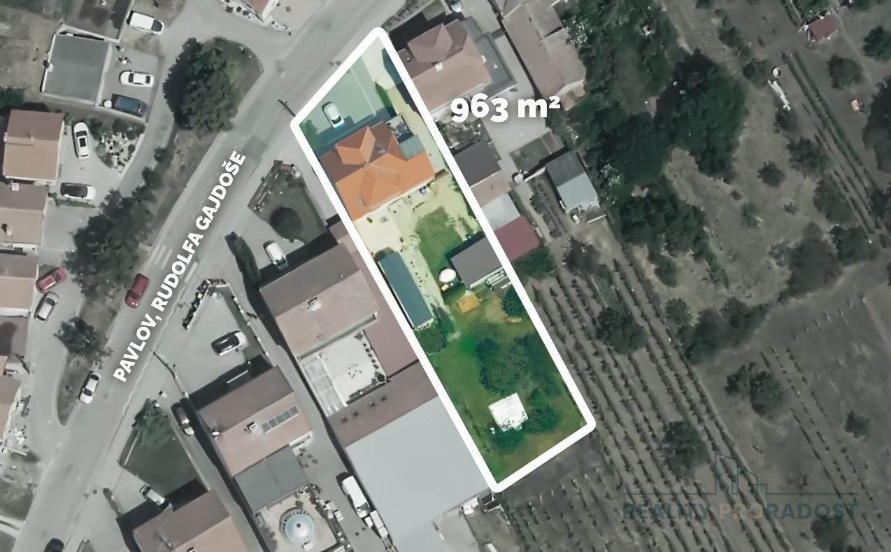 Rodinné domy, Vinařská, Pavlov, 190 m²