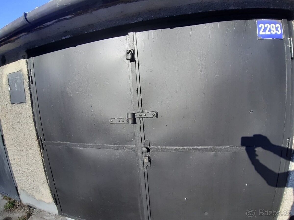 Garáže, Havířov, 736 01