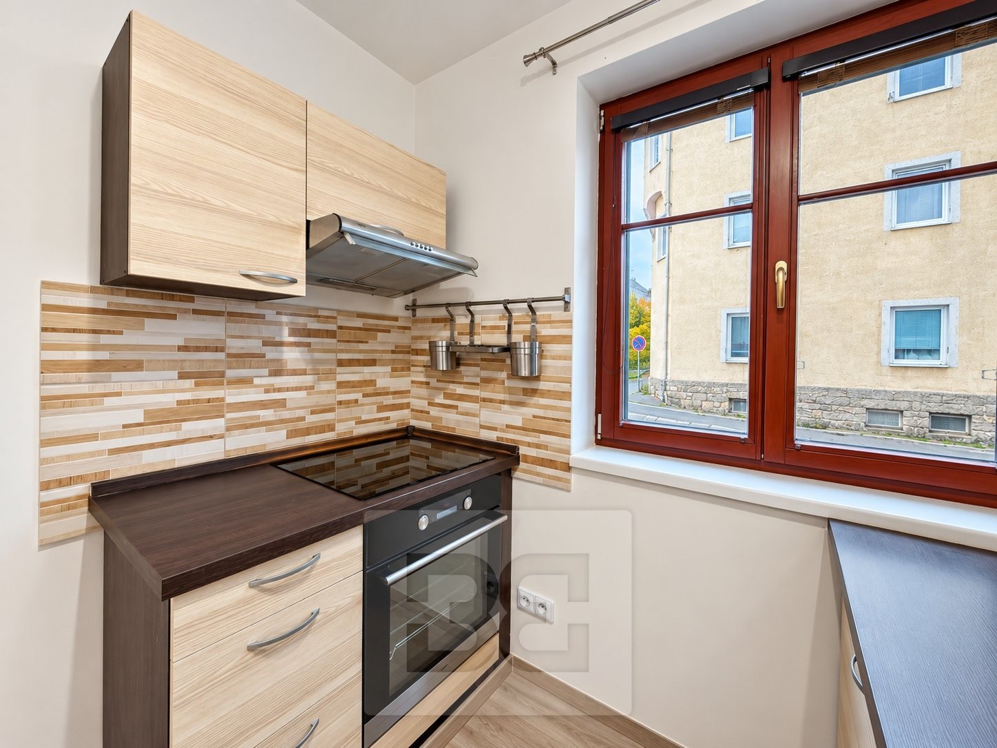 Pronájem byt 2+kk - SNP 5379, Jablonec nad Nisou, 46 m² - 2