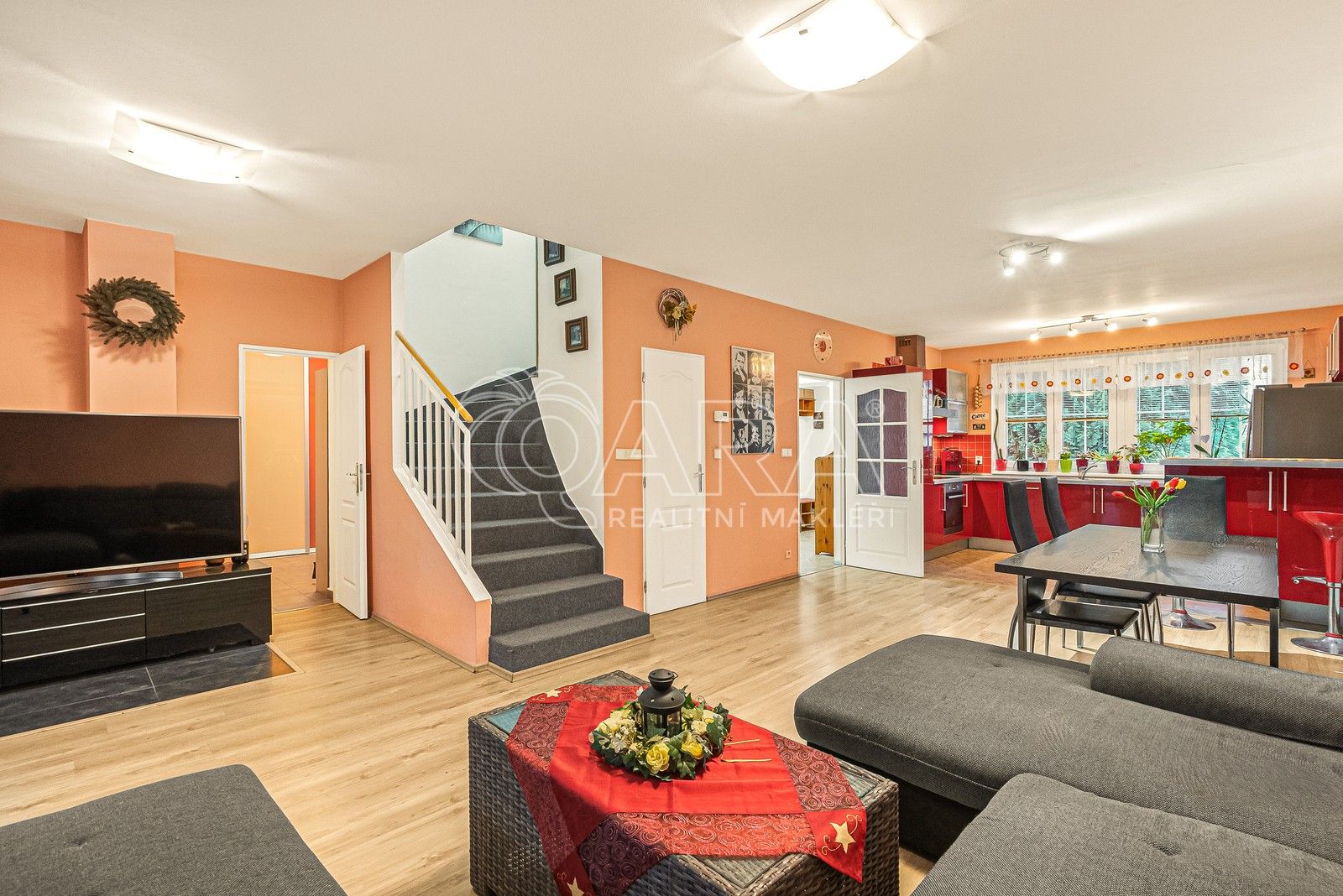 Prodej rodinný dům - Vodňanského, Hostivice, 195 m²