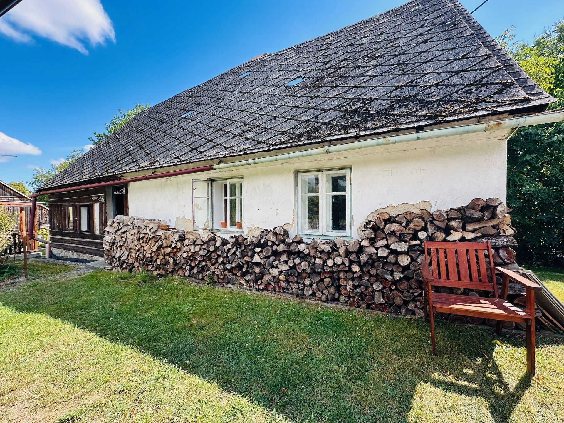 Prodej rodinný dům - Vlčice, 75 m²