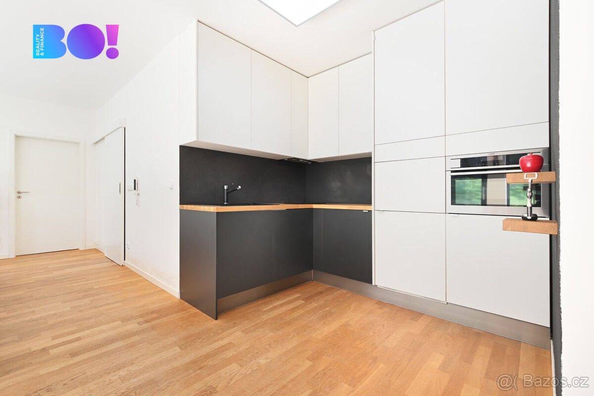 Pronájem byt - Kostelec nad Černými Lesy, 281 63