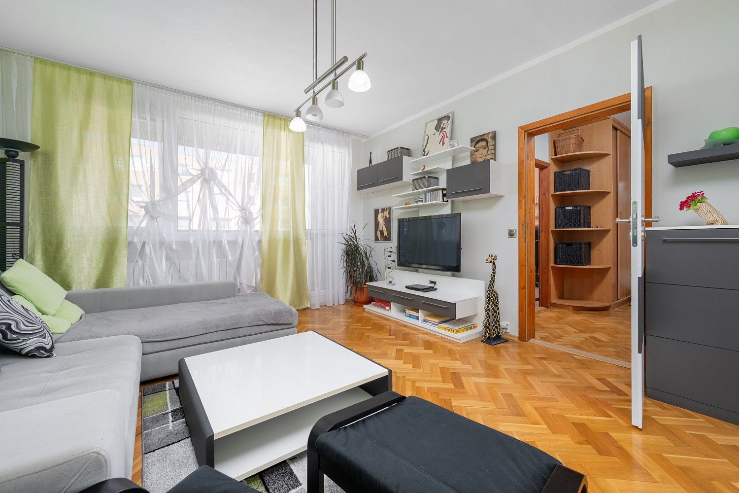 Byt 3+1 · 70 m² · Hrdinů, Liberec - Liberec XII-Staré Pavlovice - 3