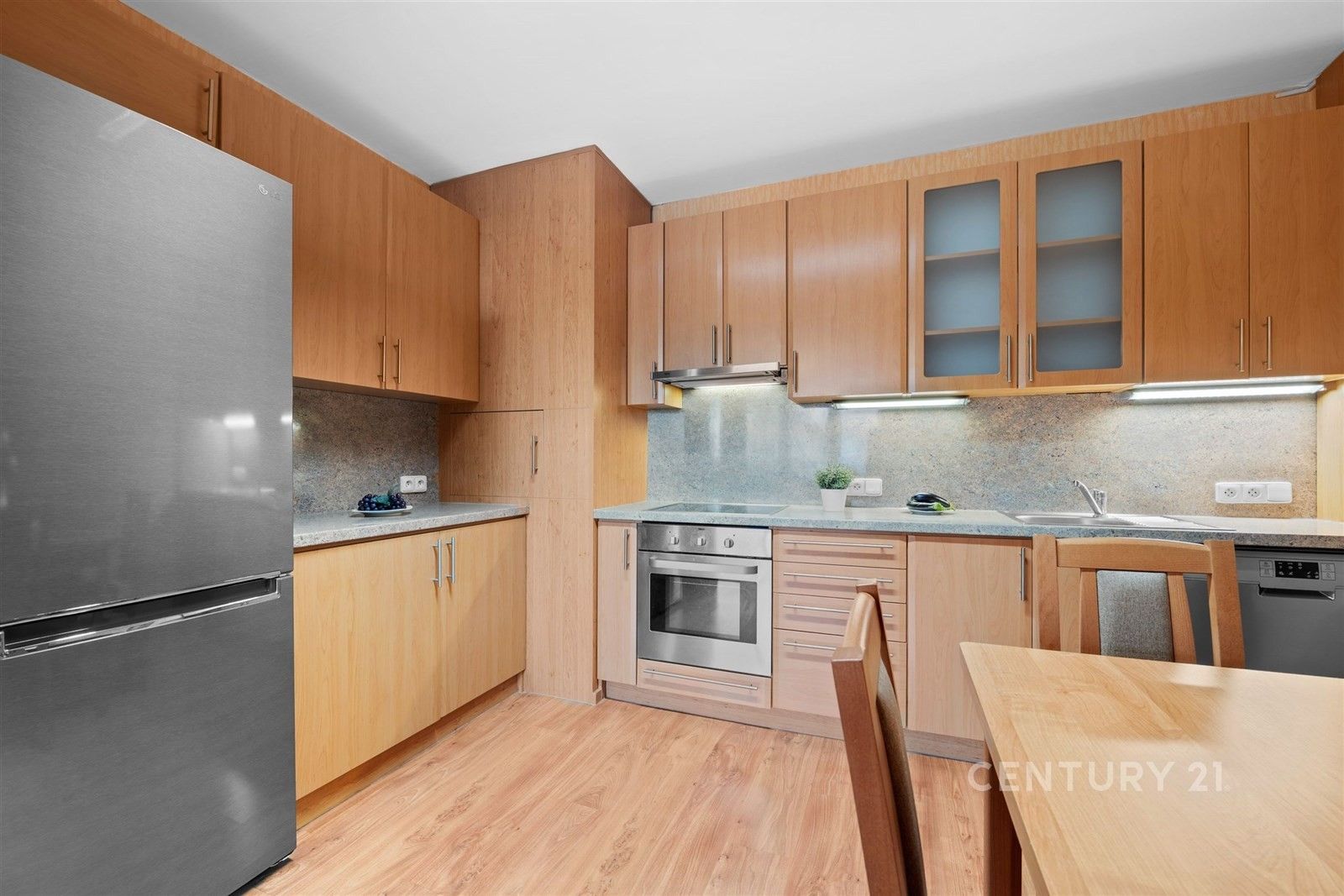 2+kk, Uzbecká 1463, Praha, 74 m²