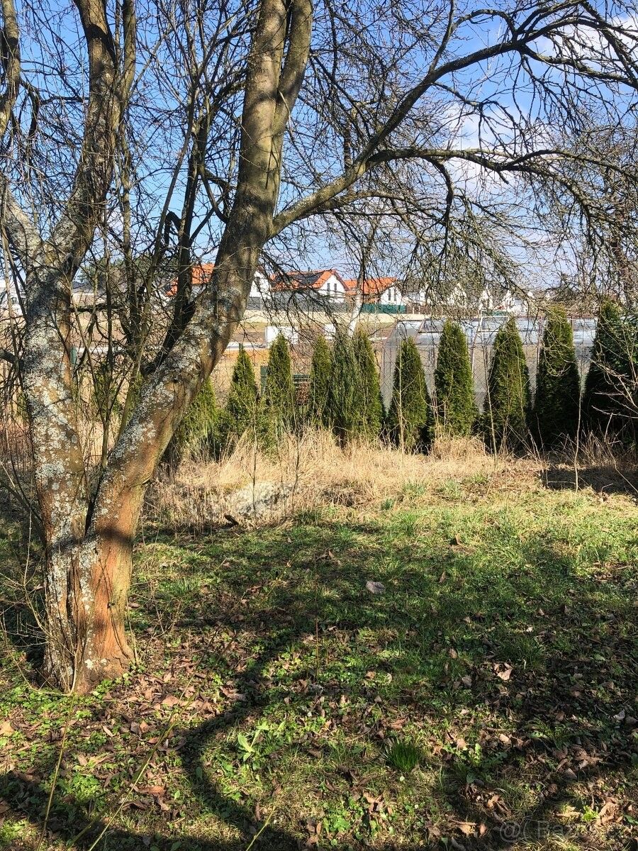 Zahrady, Zruč-Senec, 330 08 - 1