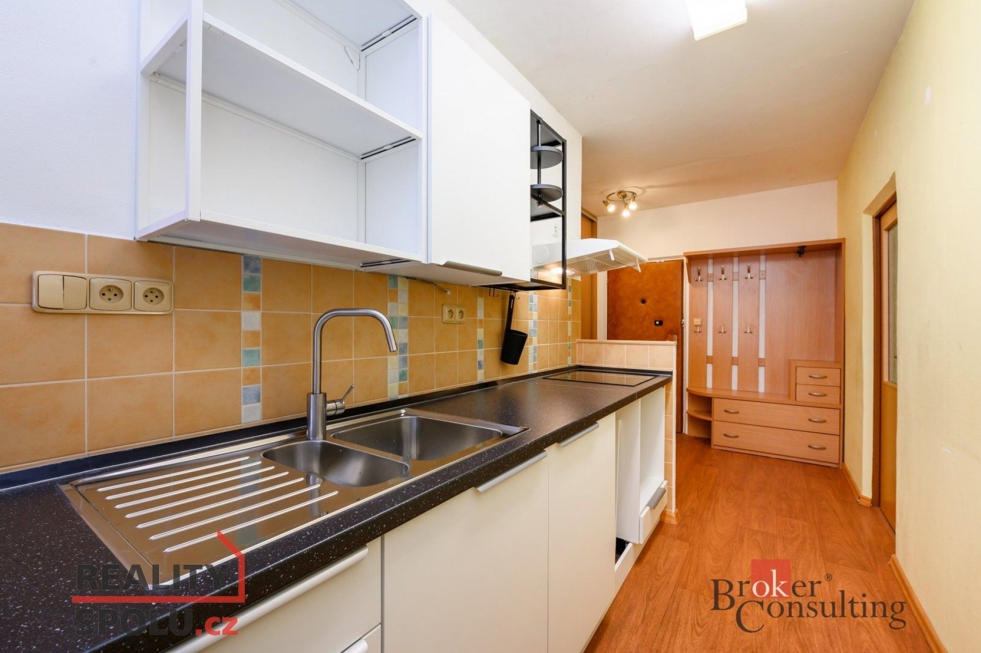 Prodej byt 2+1 - Na Vinici III., Nepomuk, 61 m²