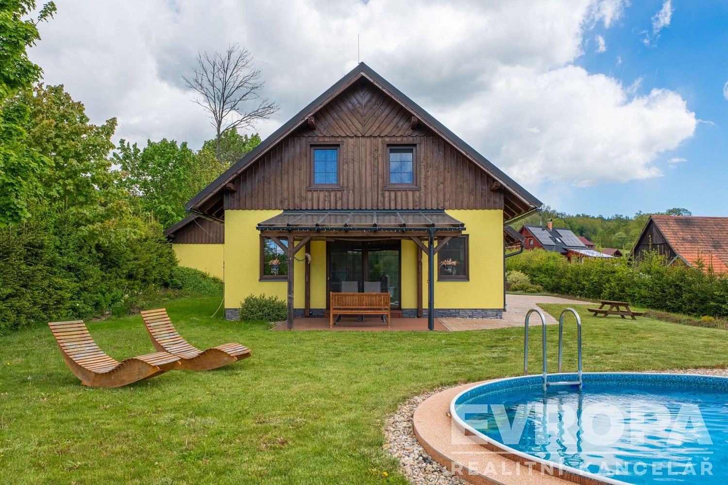 Rodinné domy, Peřimov, okres Semily, Liberecký kraj, 113 m² - 1