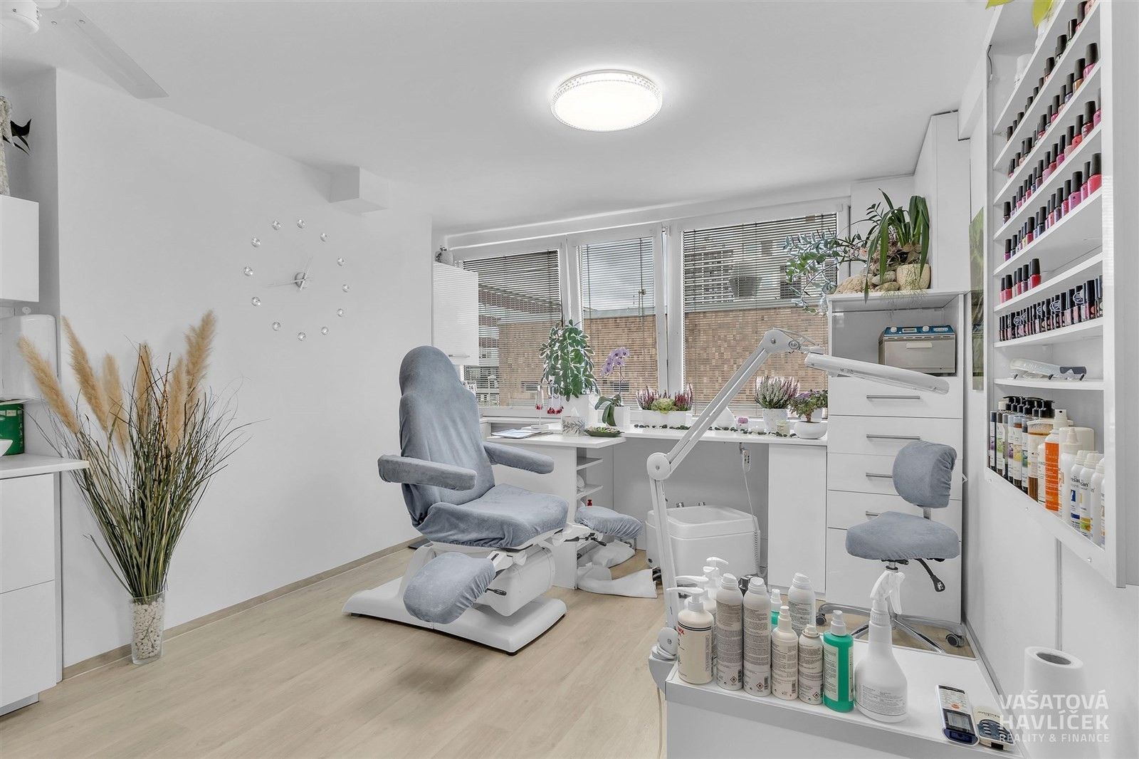 Pronájem kancelář - Akademika Heyrovského, Hradec Králové, 30 m²