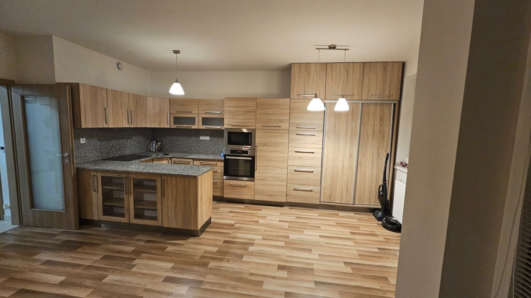 3+kk, Jindřicha Bubeníčka, Praha - Uhříněves, 76 m² - 1
