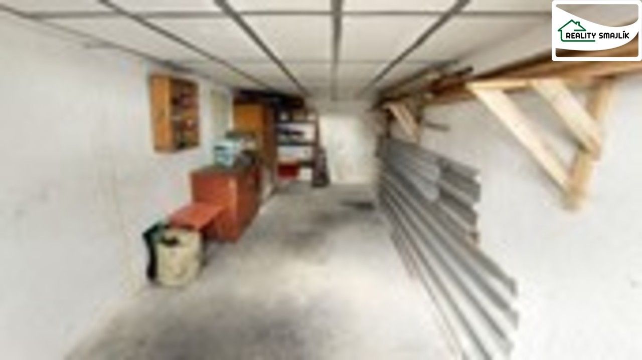 Garáže, 17. listopadu 1176, Cheb, 20 m² - 2
