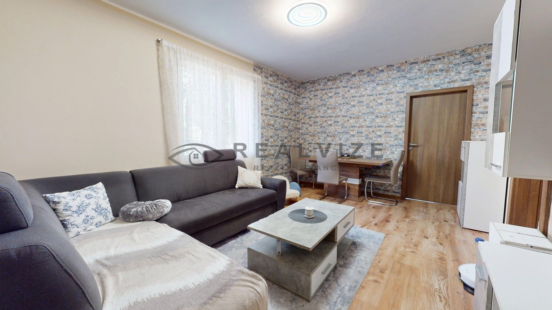 3+1, J. Plachty 1100, České Budějovice 3, 63 m² - 1