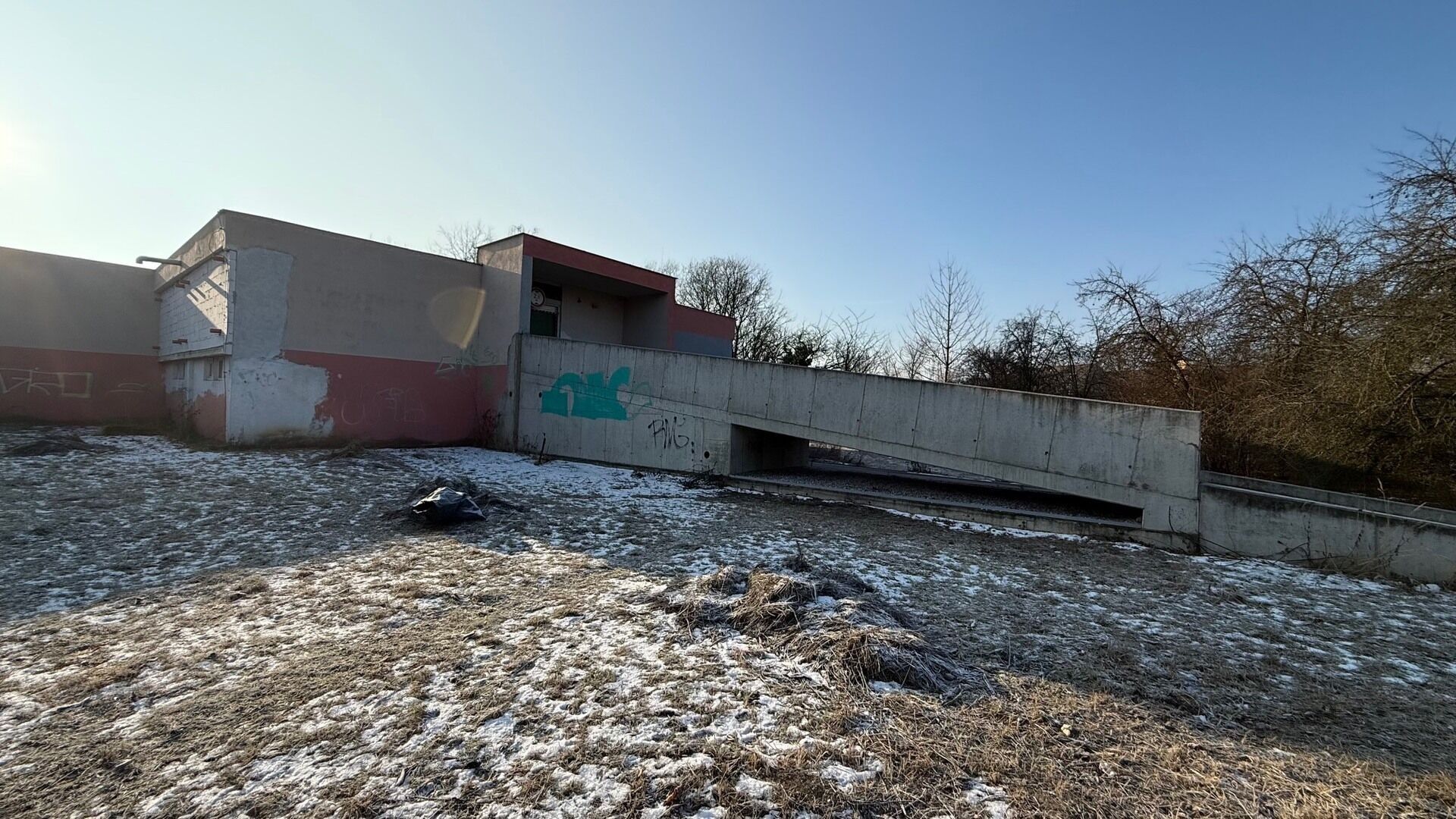 Garáže, Americká, Kladno, 20 m²