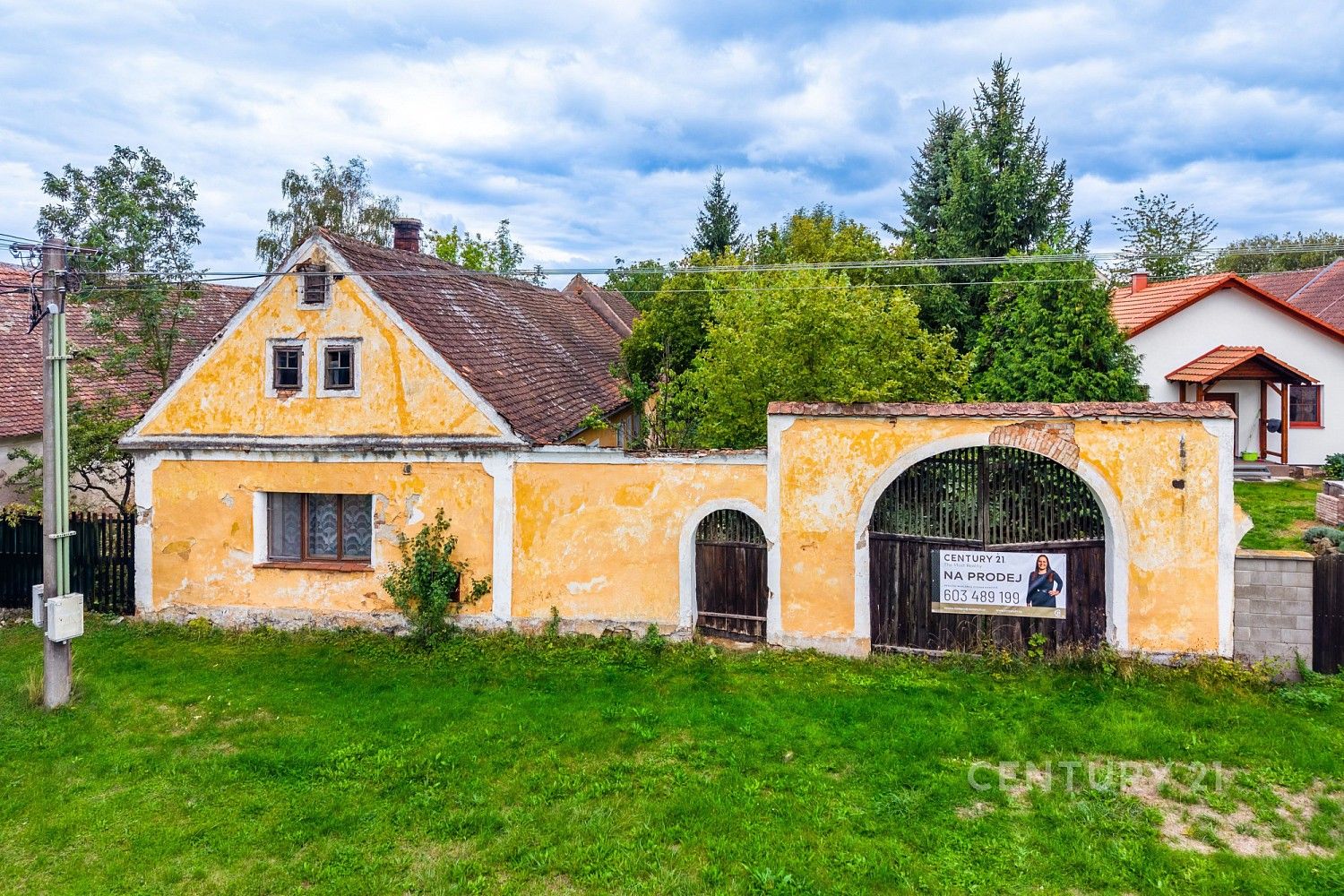 Rodinné domy, Přehýšov, okres Plzeň-sever, 181 m² - 1