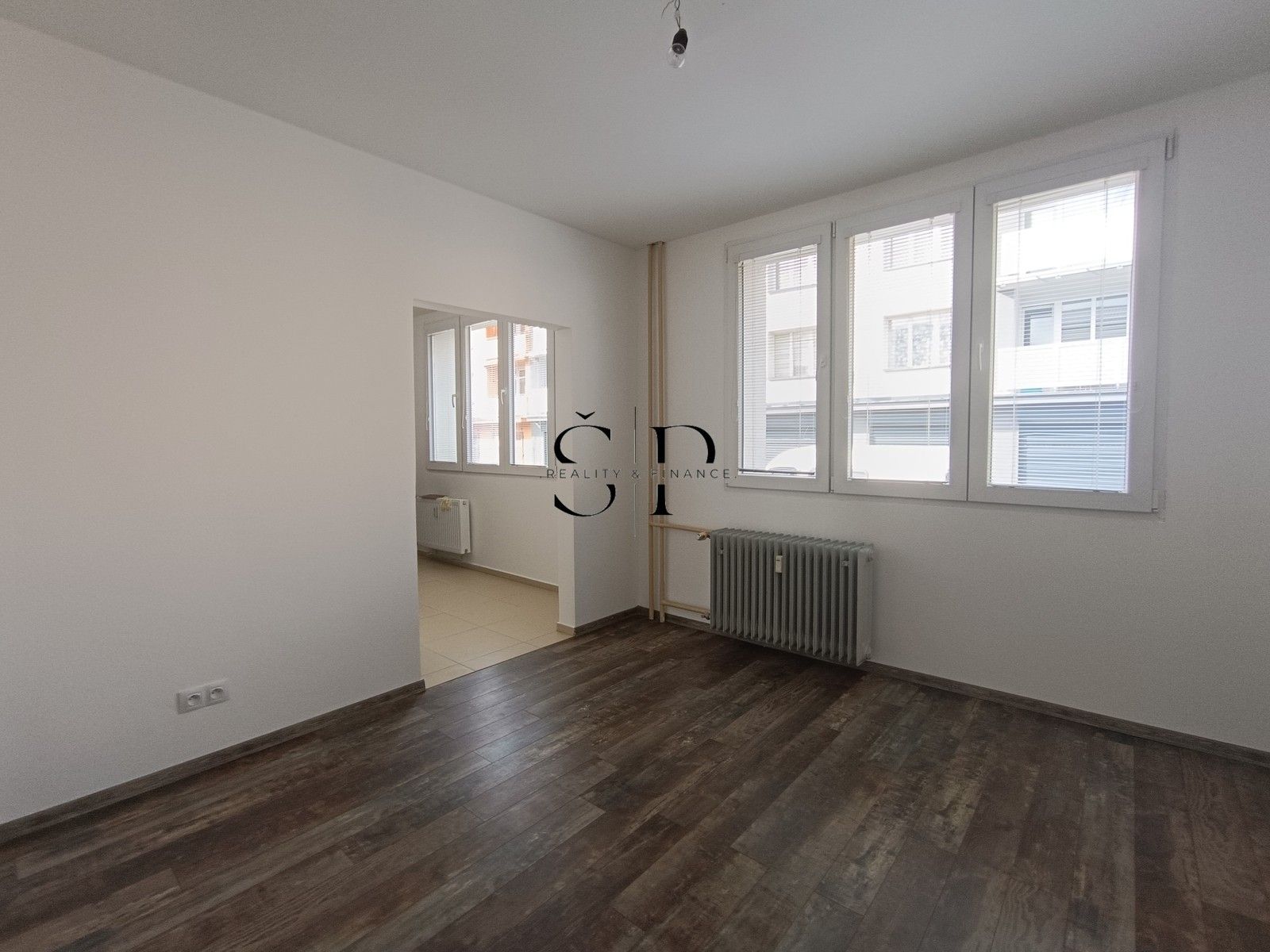Byt 4+1 · 64 m² · Lesná - 3