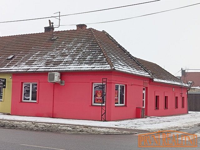 Obchodní prostory, Uherský Brod, okres Uherské Hradiště, Zlínský kraj, 146 m² - 1
