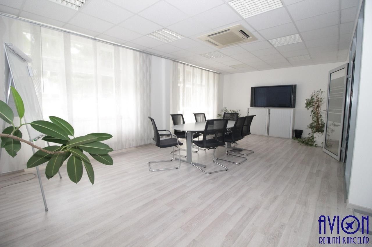 Pronájem kancelář - Bozděchova, Praha, 103 m² - 5