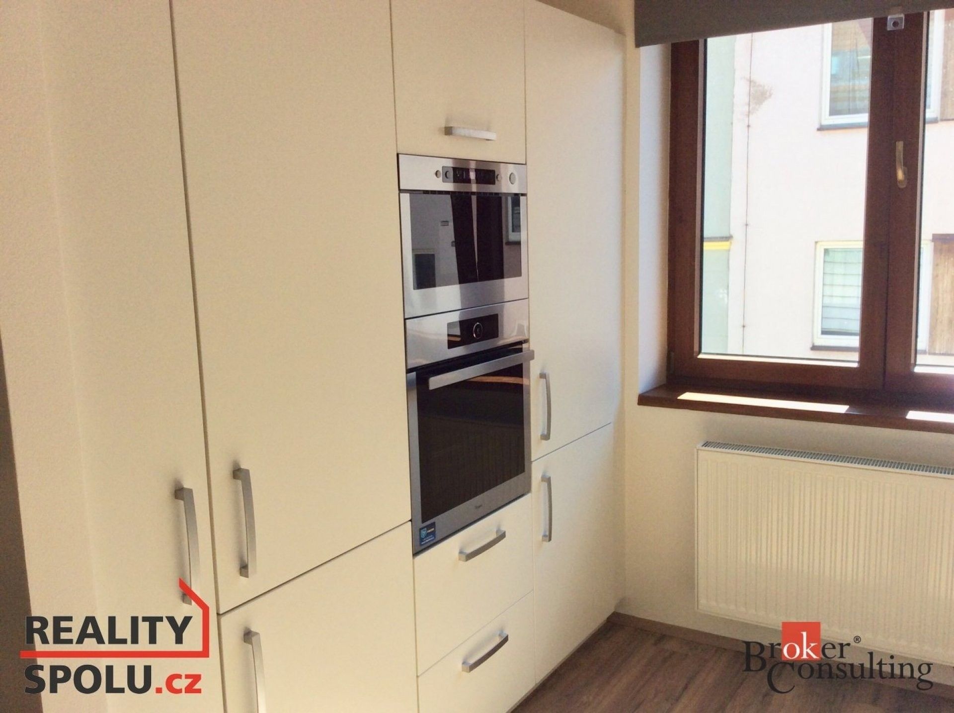 Pronájem byt 2+kk - Nová, Jičín, 53 m²