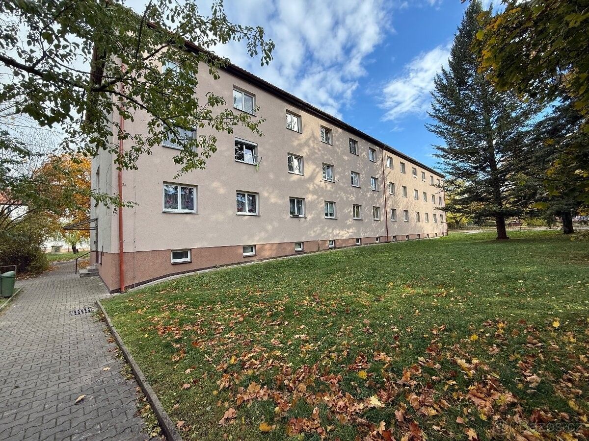 Byty, Neratovice, 277 11