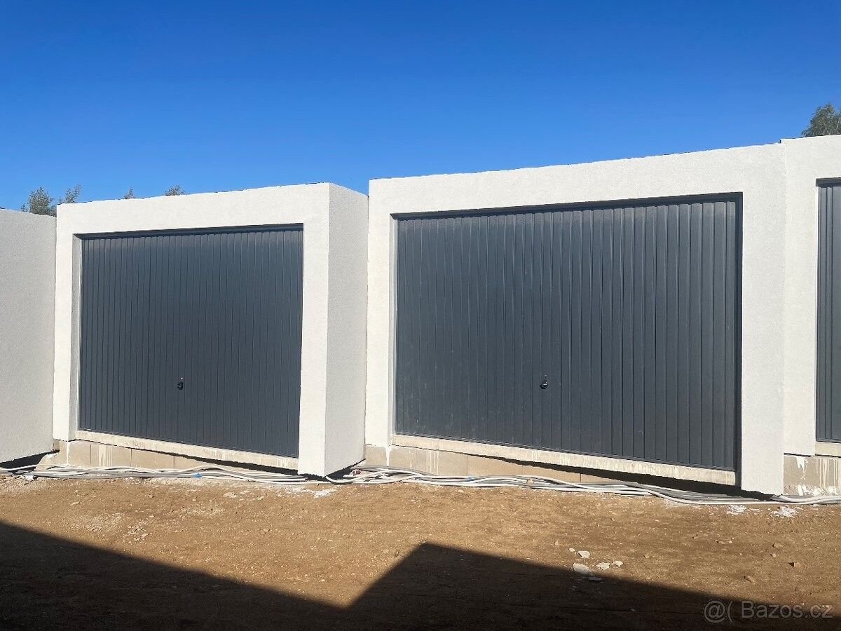 Garáže, Tábor, 390 01, 24 m²