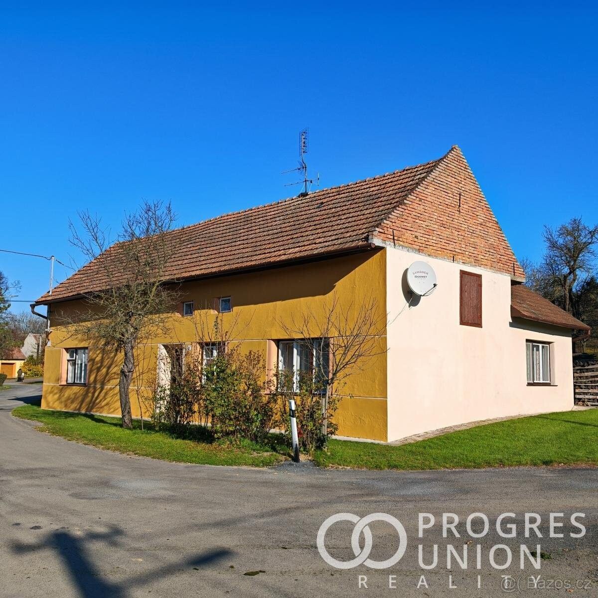 Rodinné domy, Zdounky, 768 02