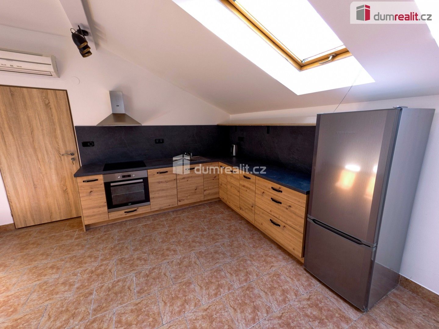 2+kk, Štítného, Kolín, 50 m²