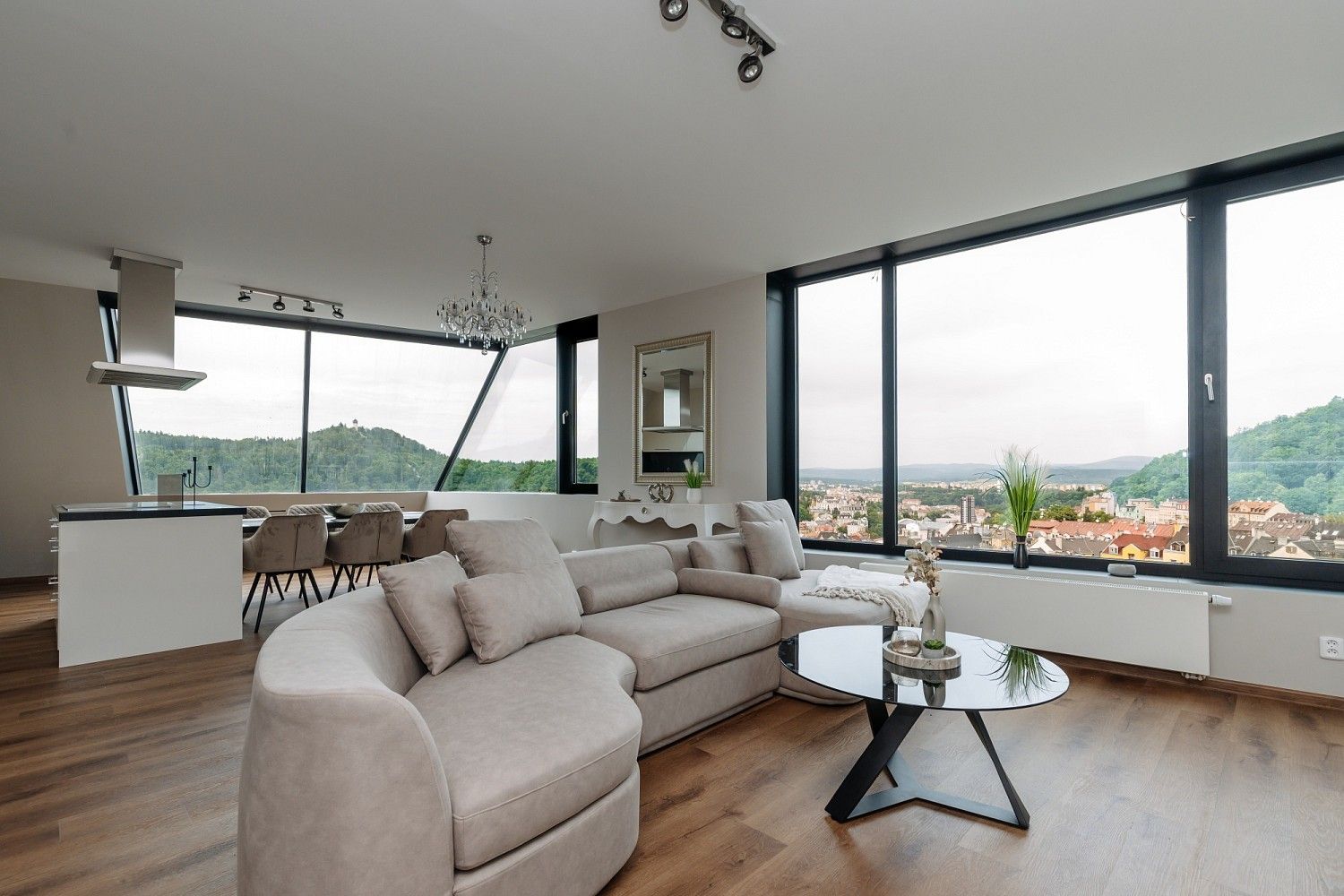 Prodej byt 4+kk - Karlovy Vary, Karlovarský kraj, 155 m² - 2