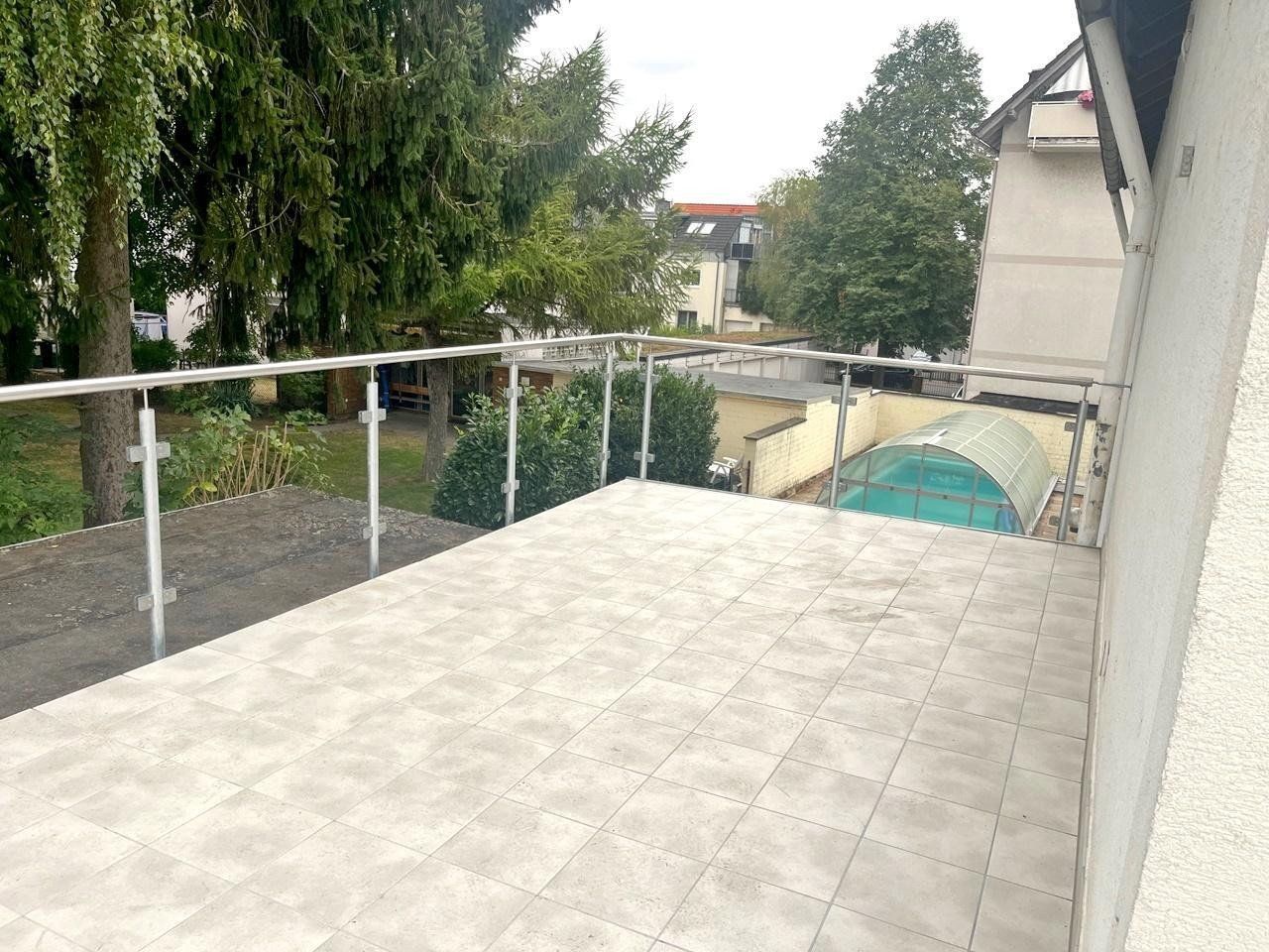 Byt 4+kk · 135 m² · Frankfurt Nieder-Eschbach Hessen 60437 - 4