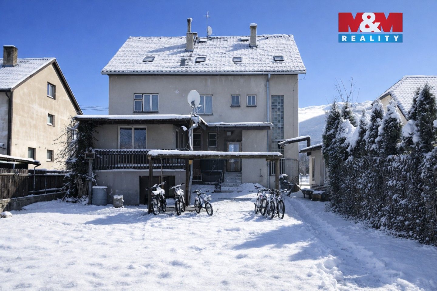 Prodej rodinný dům - Podhradní Lhota, 280 m²