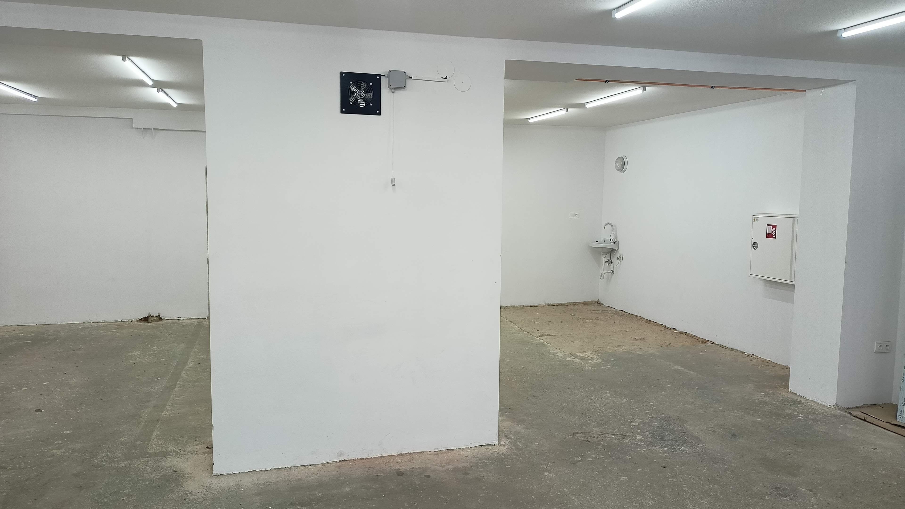 Pronájem obchodní prostory - Svatovítské náměstí, Pelhřimov, 180 m²