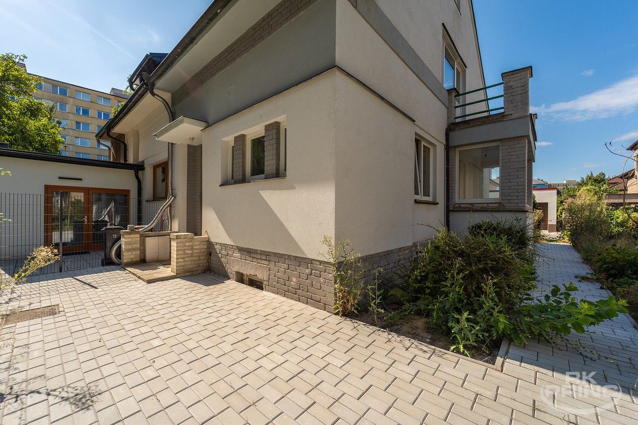 Prodej rodinný dům - Hlavenecká, Praha, 180 m²