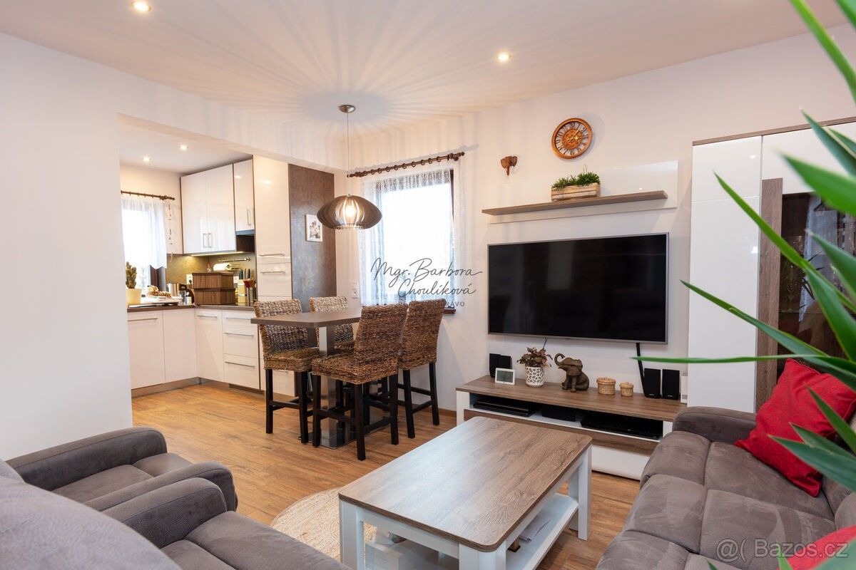 Prodej rodinný dům - Nýřany, 330 23