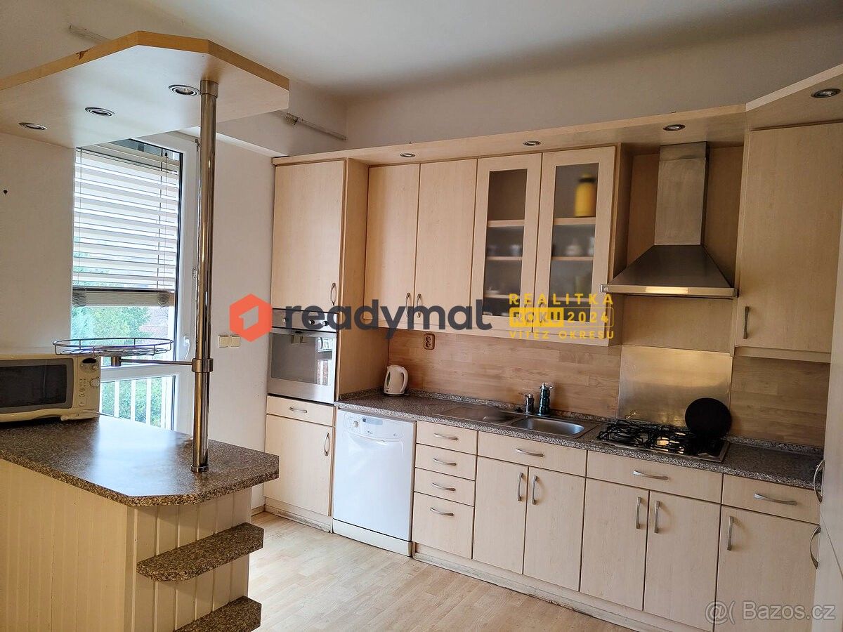 Byty, Hodonín, 695 01