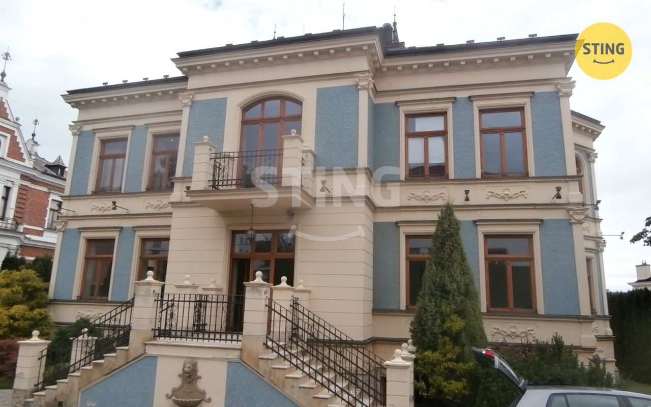 Kancelář, 238 m²