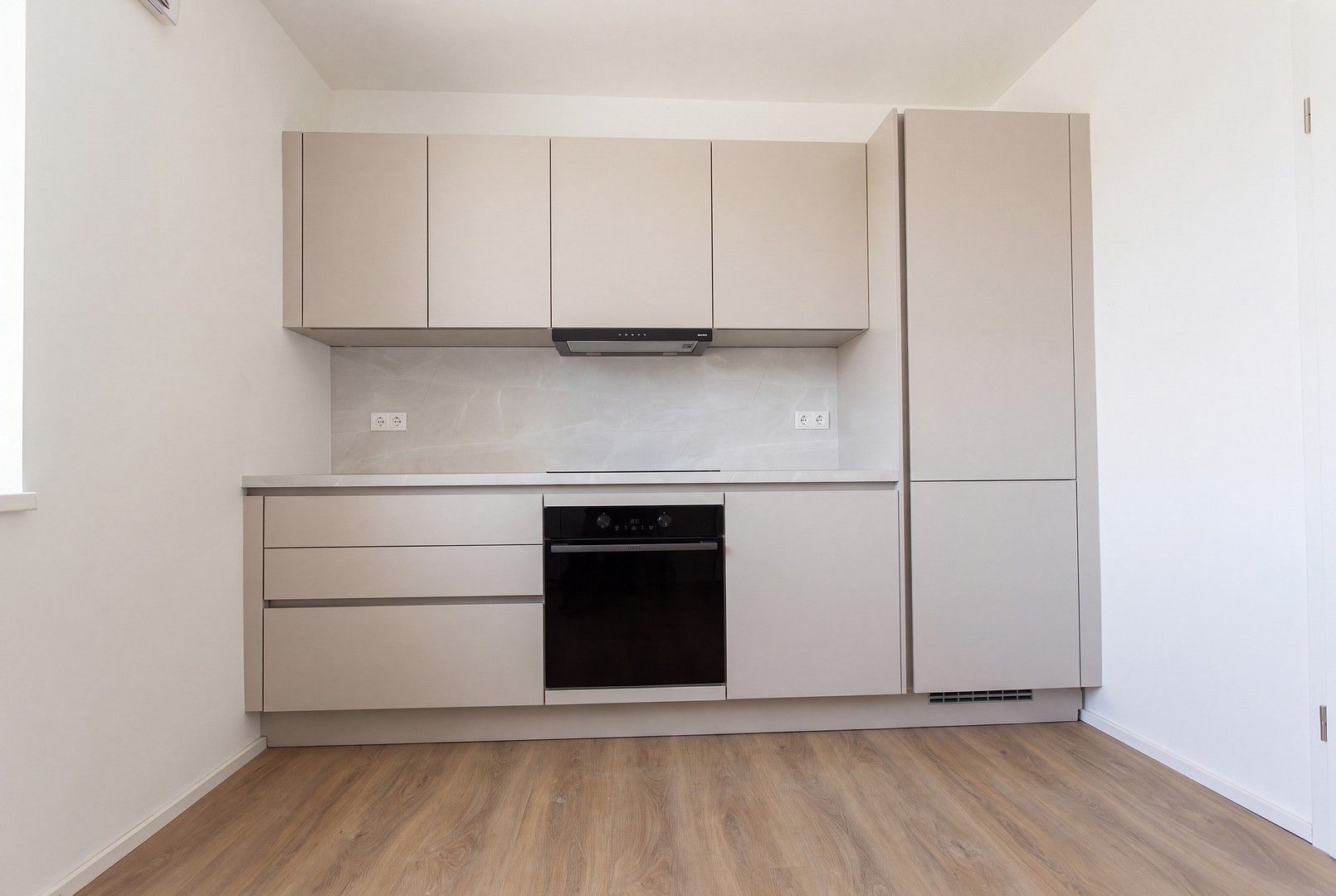 5+1, Sulzburgstraße 34, , Bádensko-Württembersko, 120 m² - 2