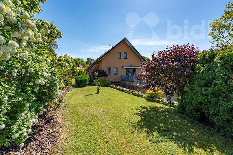 Rodinný dům · 214 m² · Kamenice - Ládví, okres Praha-východ, Středočeský kraj - 3