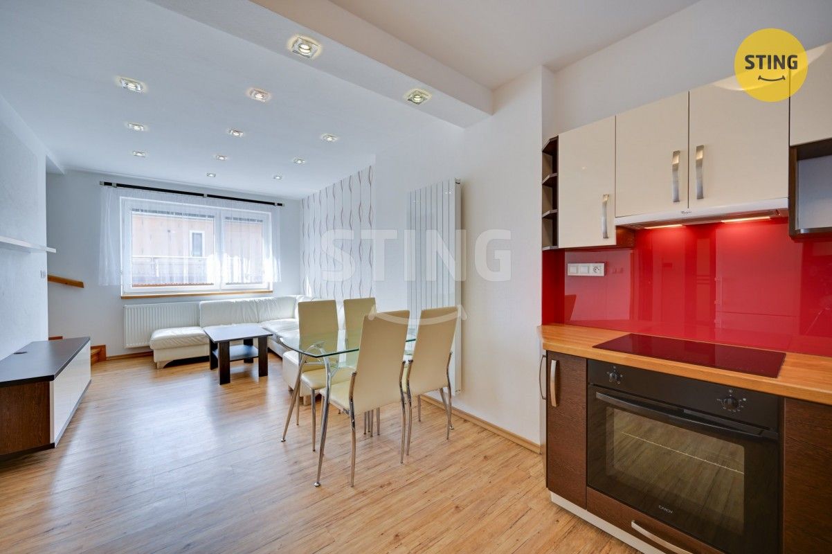 Rodinný dům · 179 m² · Seifertova  , Třebíč Borovina - 3
