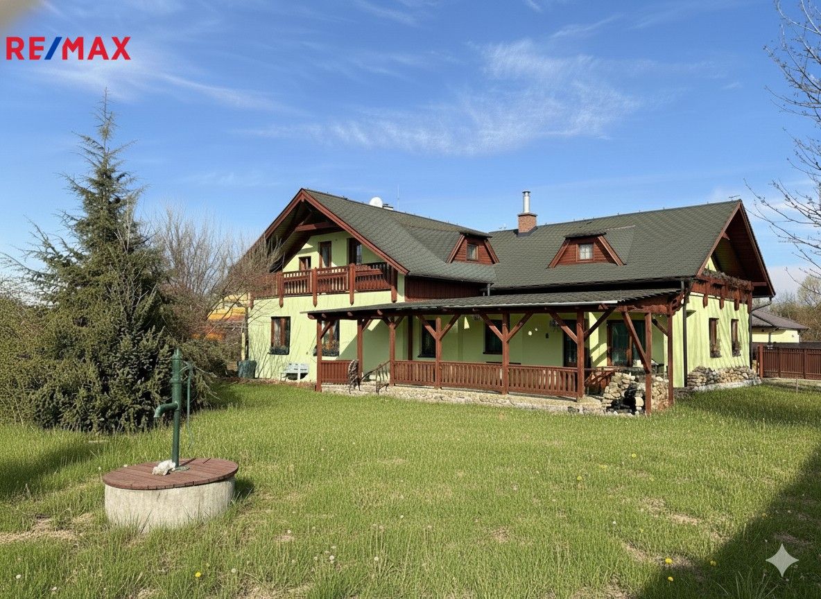 Rodinné domy, Výstavní, Ondřejov, 286 m²