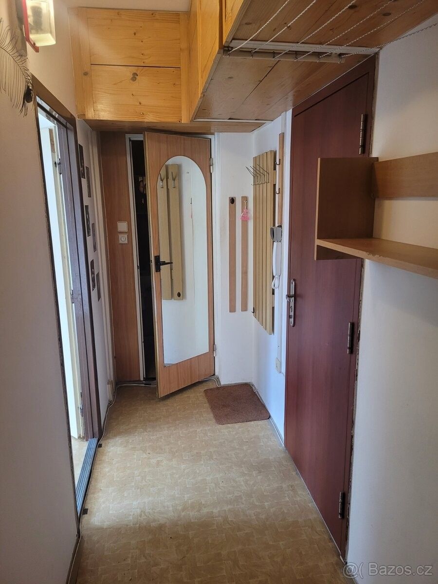 Byty, Šternberk, 785 01