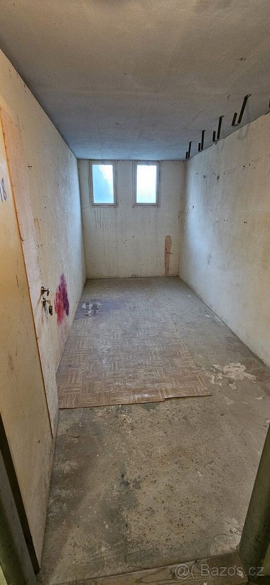 Pronájem ostatní - Chomutov, 430 01, 10 m²