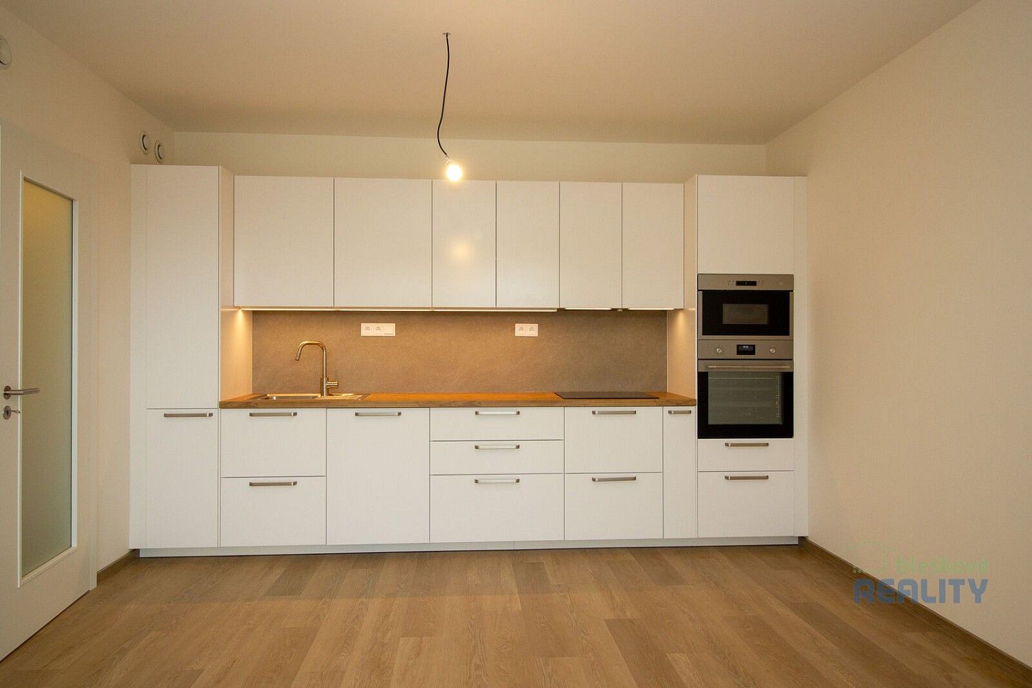 2+kk, Praha - Modřany, okres Praha 12, Hlavní město Praha, 54 m² - 2