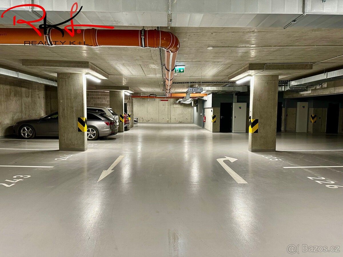 Prodej garáž - 111 01, Praha 10