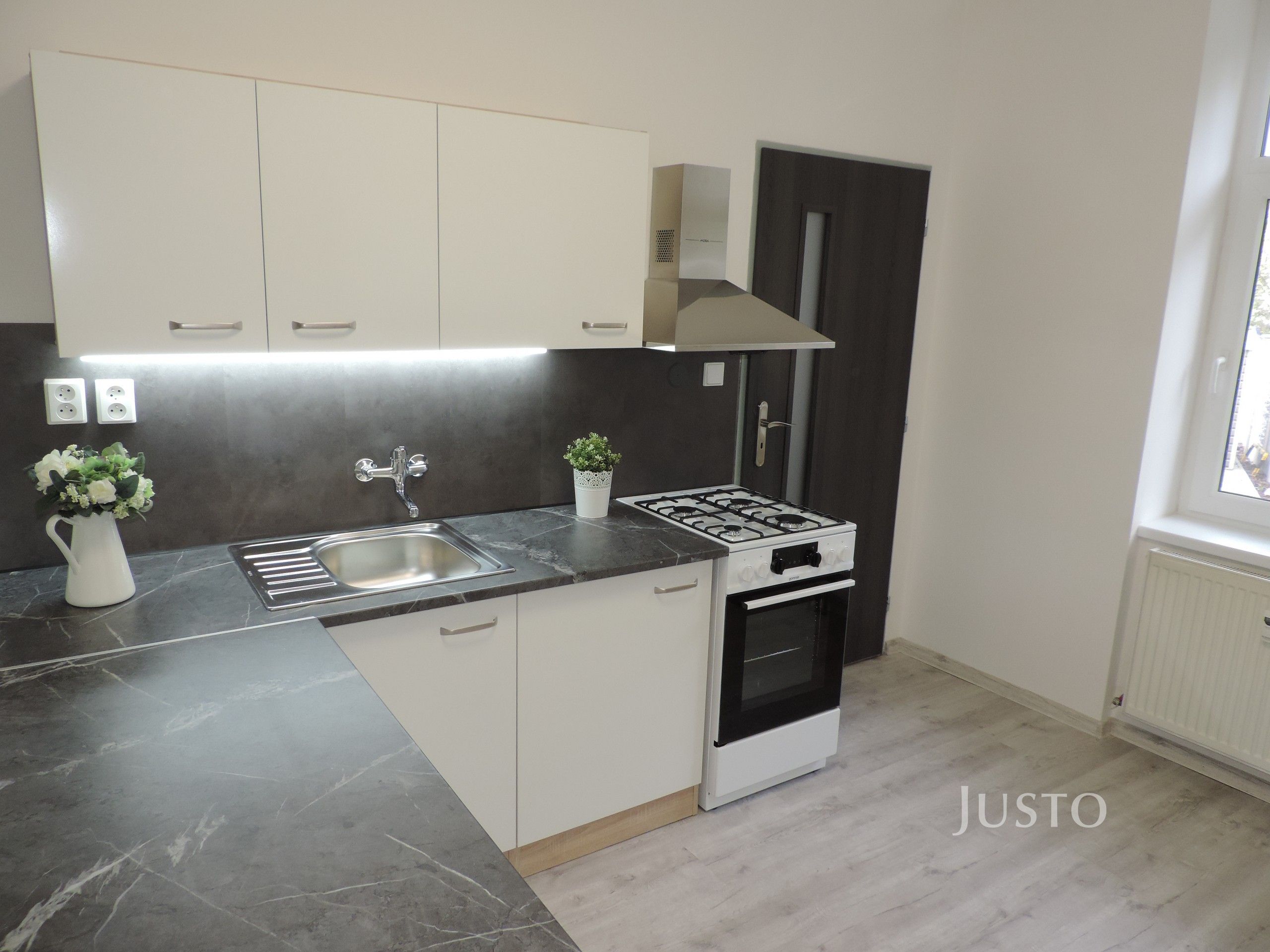 Pronájem byt 2+1 - Hranická, Přerov, 58 m²