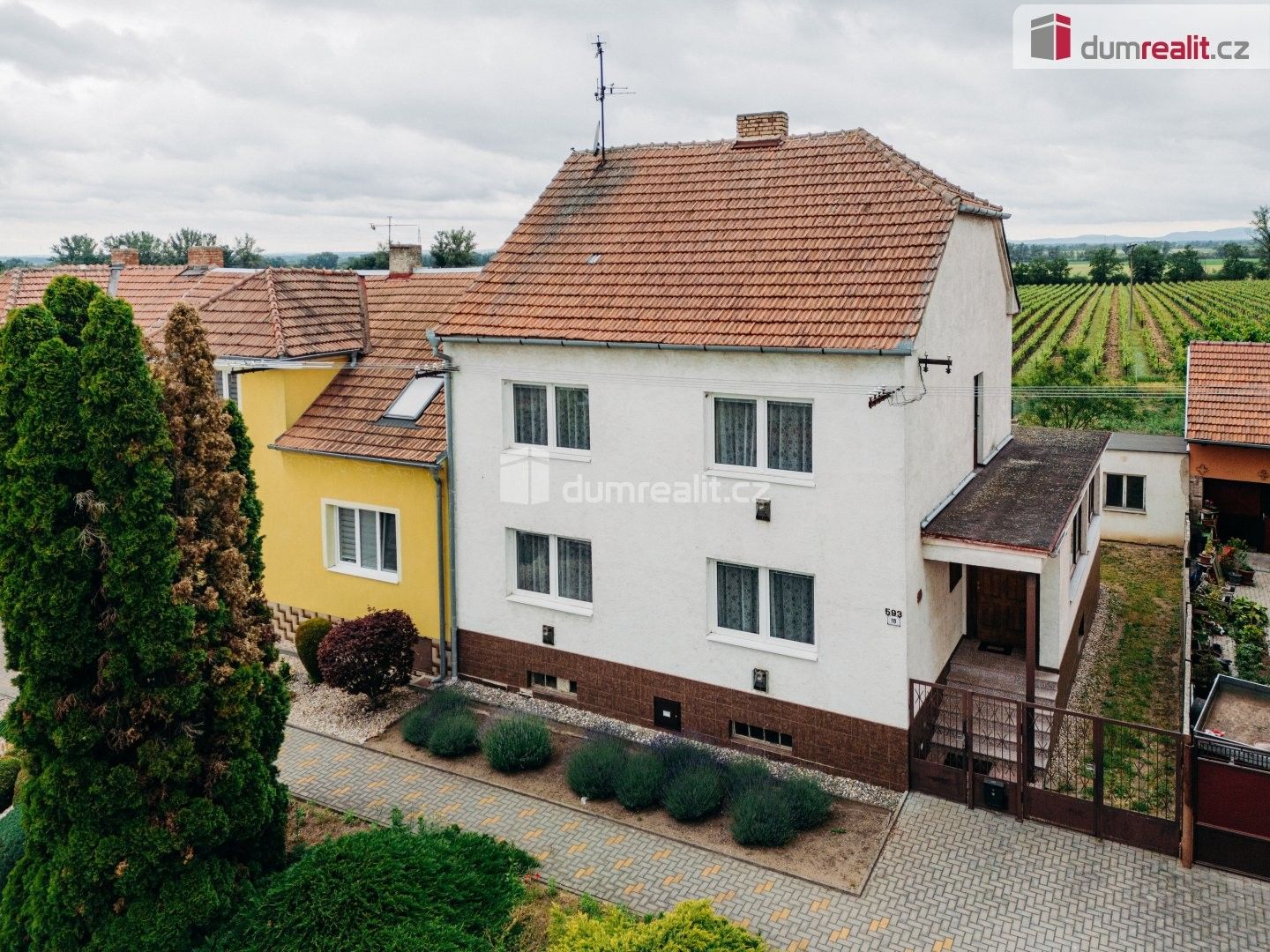 Rodinné domy, Padělky, Tvrdonice, 180 m² - 1